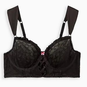 Torrid Betsey Johnson Black Underwire Bralette NWT 4X